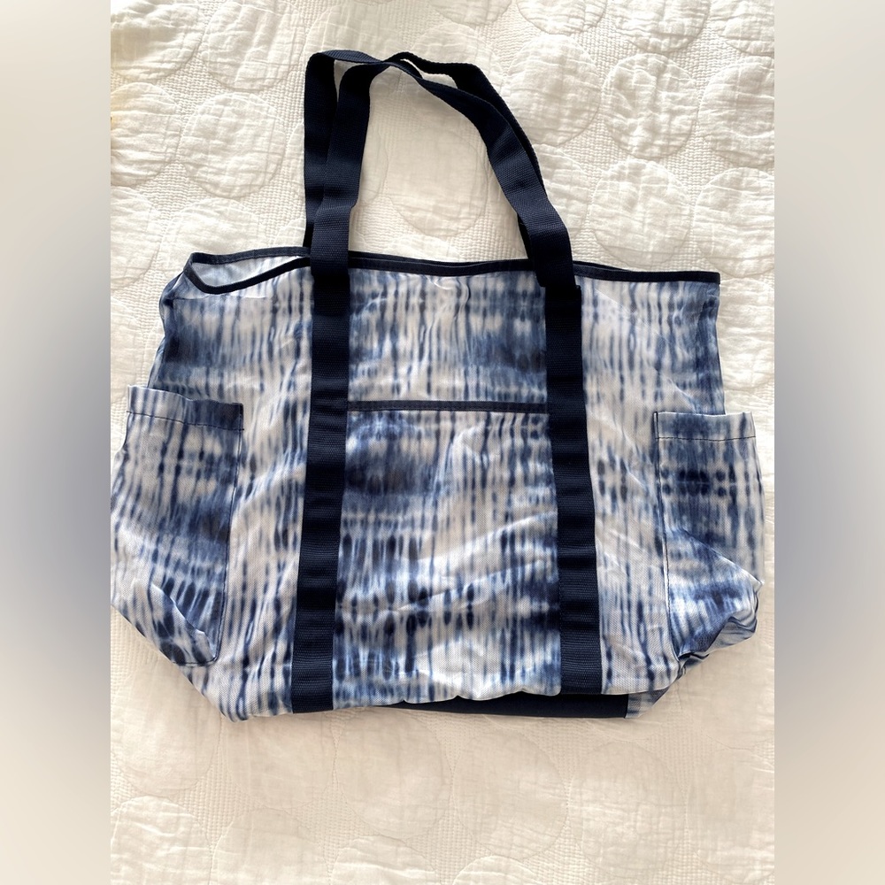 Beach Bag - Picture 2 of 3